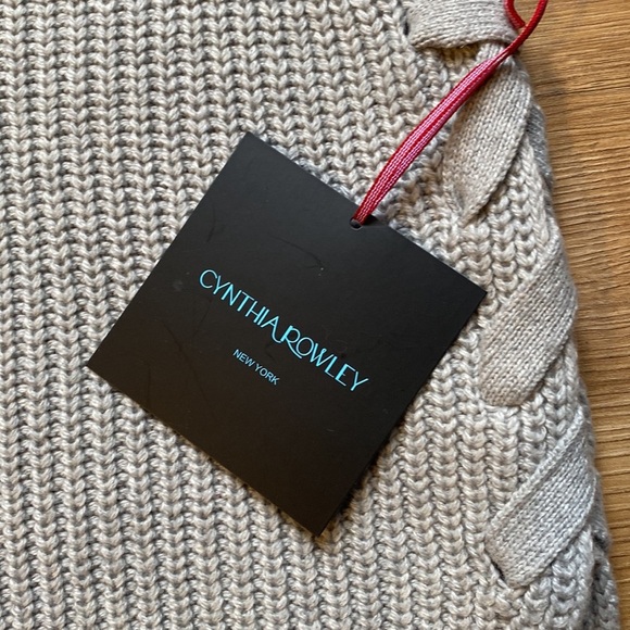 Knit top - Picture 2 of 4